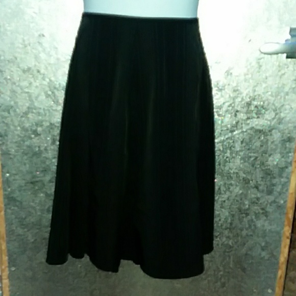 A-line business skirt EUC.  22W. - Picture 1 of 2